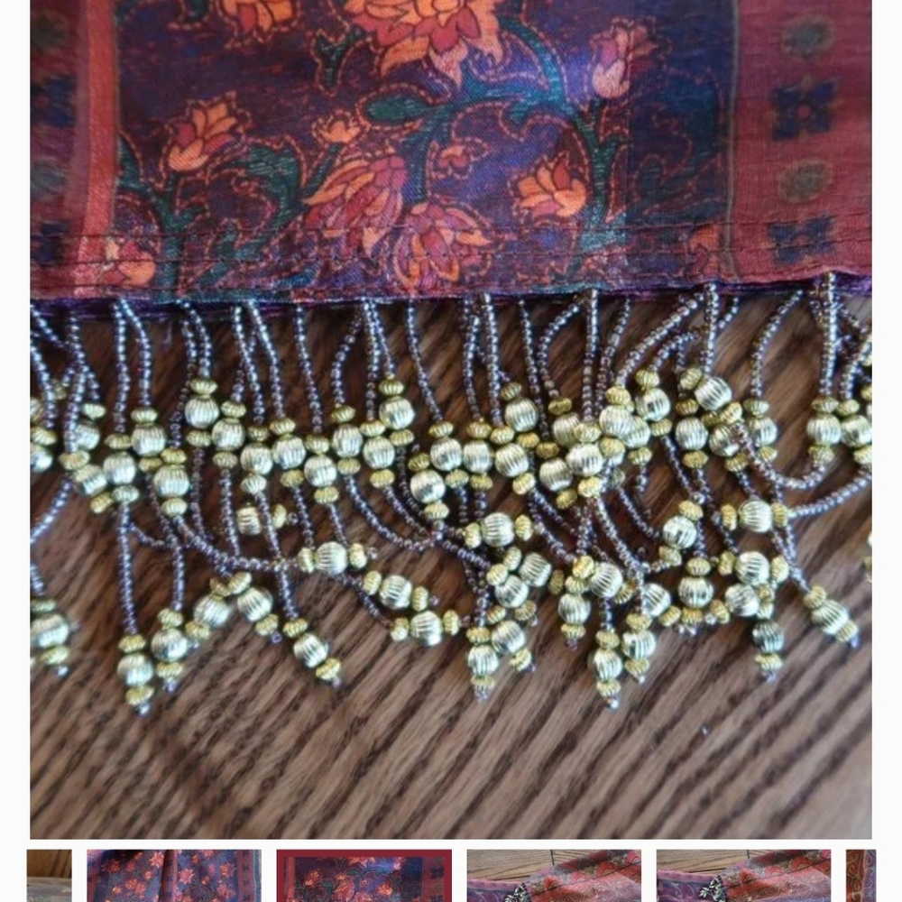 Window Scarf - Picture 3 of 5